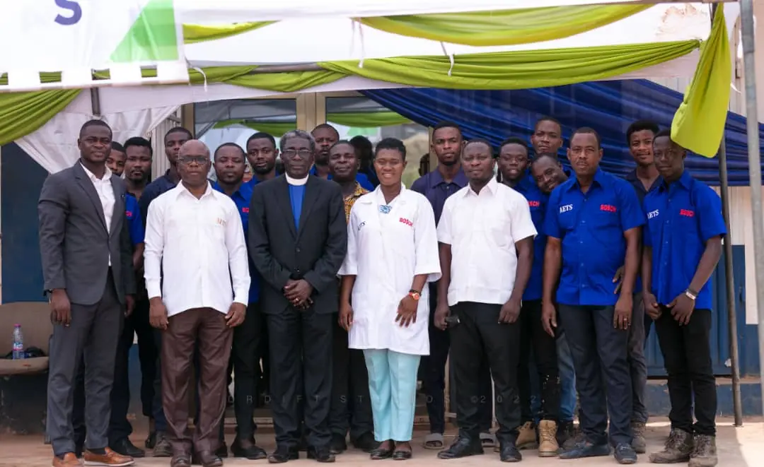 AETS staff & trainees